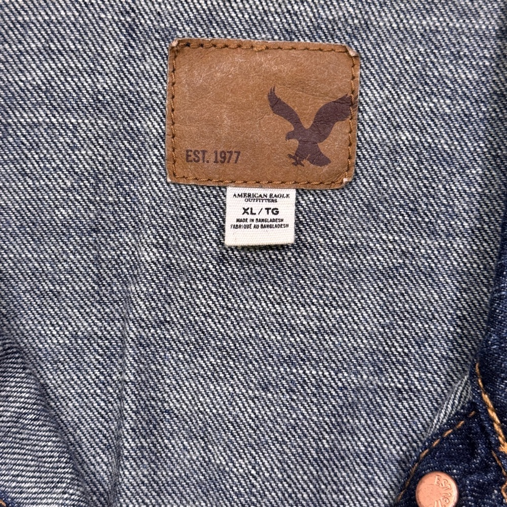 American Eagle Outfitters Denim Trucker Jacket - Picture 4 of 8